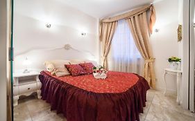 Empire Apartment